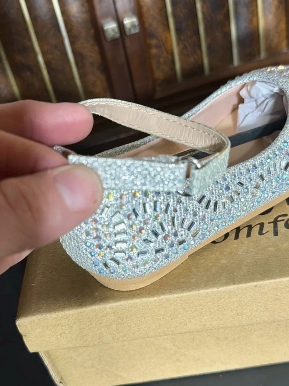 Girls' Size 8 Link Comfort Silver Rhinestone Flats with Ankle Strap